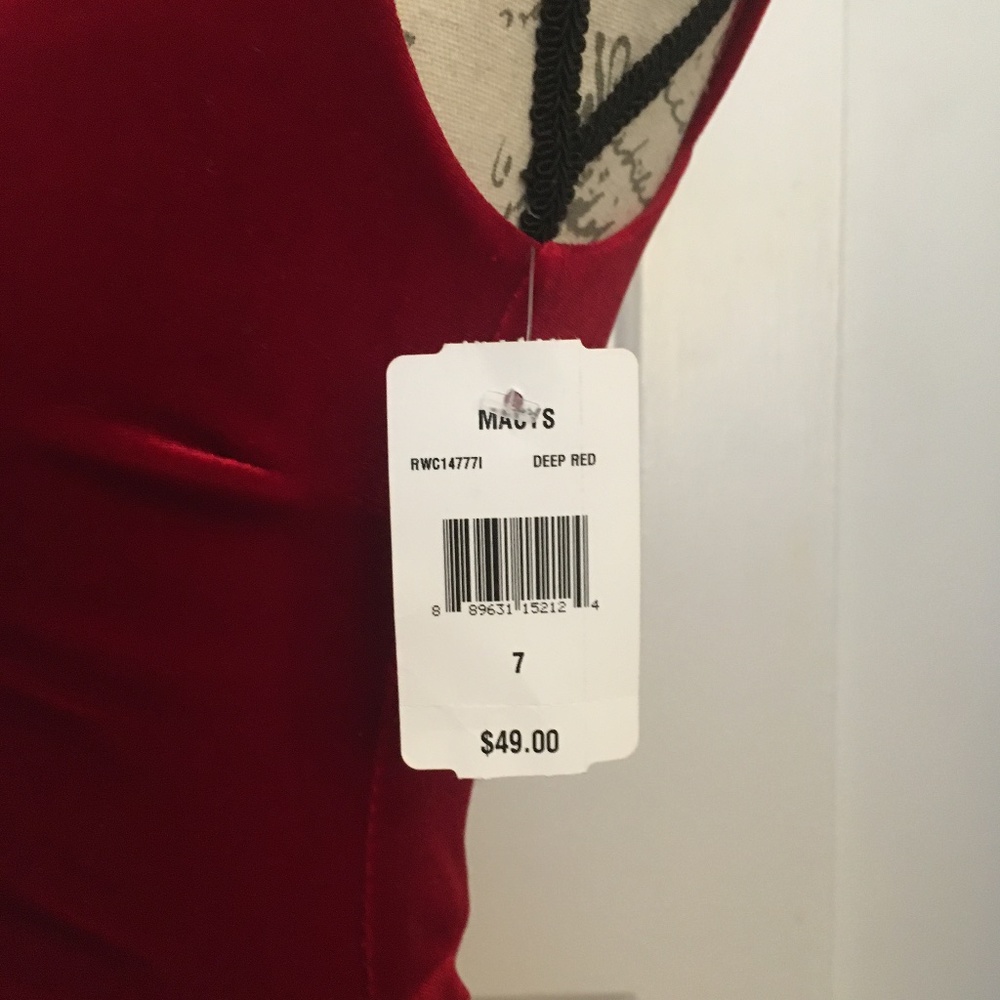 NWT! Gorgeous Red Velvet Off-shoulder Dress - Picture 3 of 9
